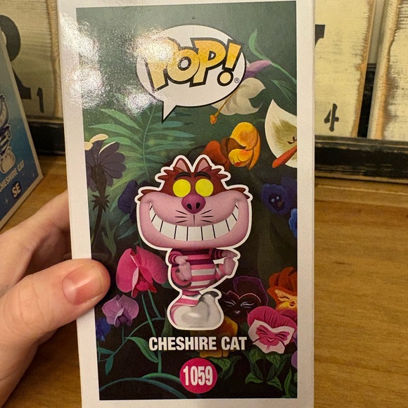 Funko Pop Cheshire Cat- Blue and Pink Figures - Picture 10 of 11